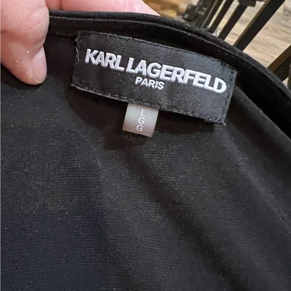 Largerfeld Paris Black Ruffle V Neck Blouse Large - Picture 3 of 4